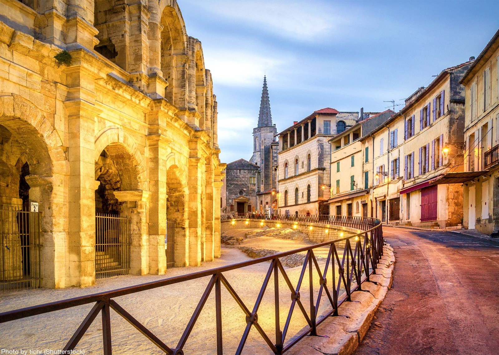 Qué Ver En Arles: Guía Imprescindible de Atracciones